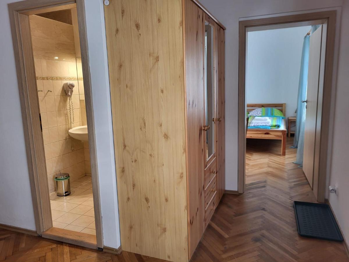 Pension Family Karlovy Vary Kültér fotó