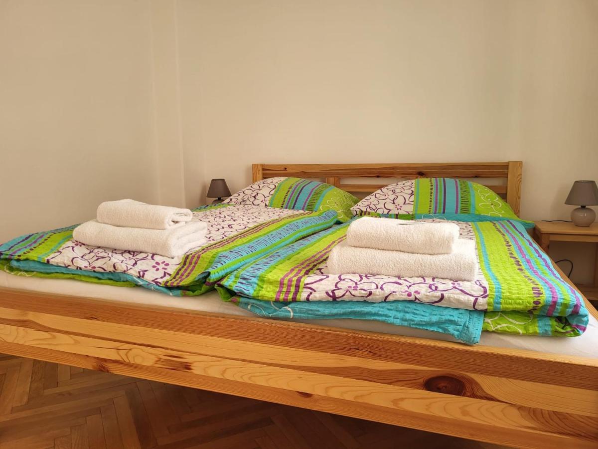 Pension Family Karlovy Vary Kültér fotó